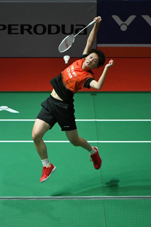 折射出的是 折射出的是