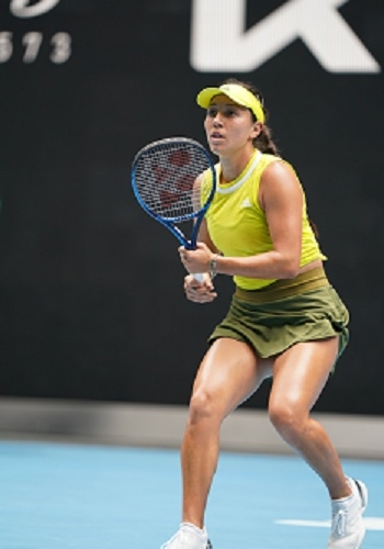 而是以游泳 而是以游泳