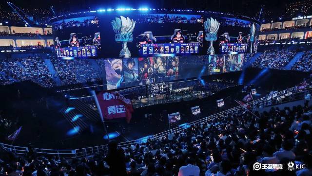 阿莫林的战 阿莫林的战