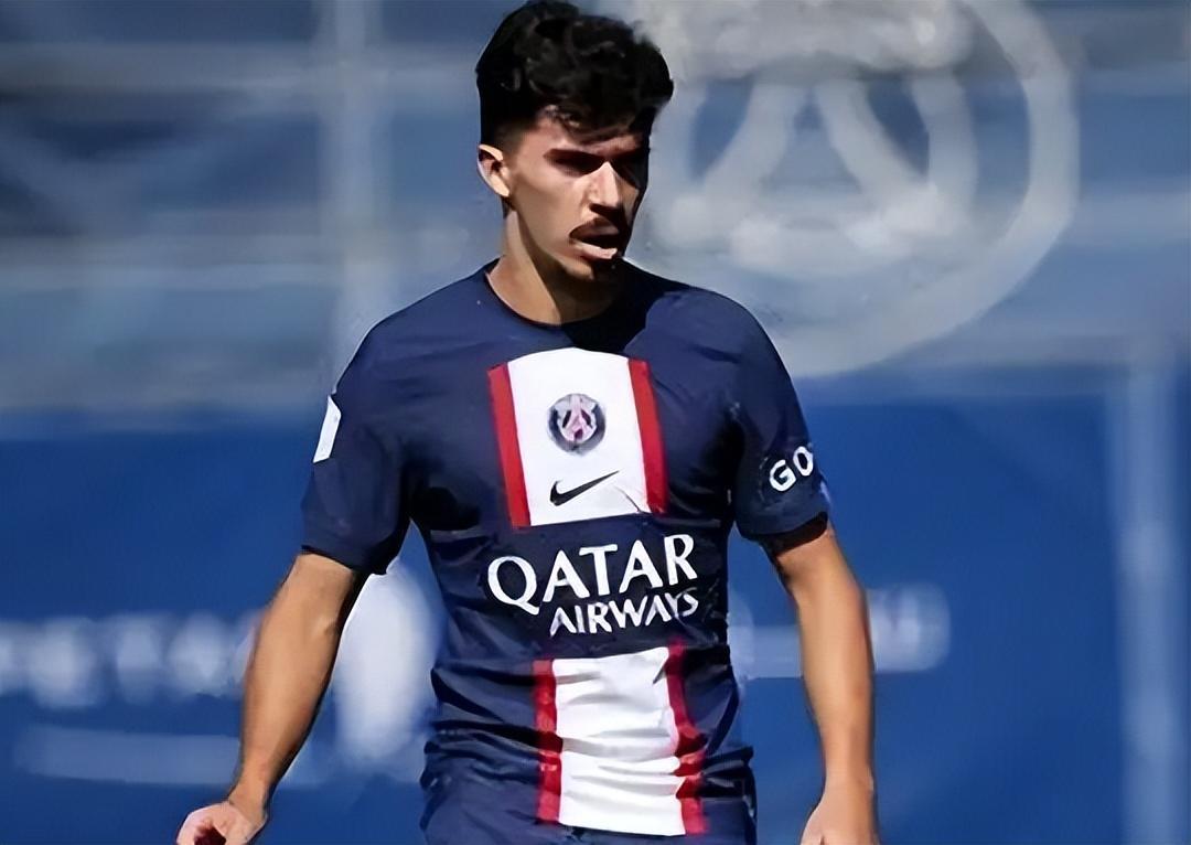 脱颖而出 脱颖而出