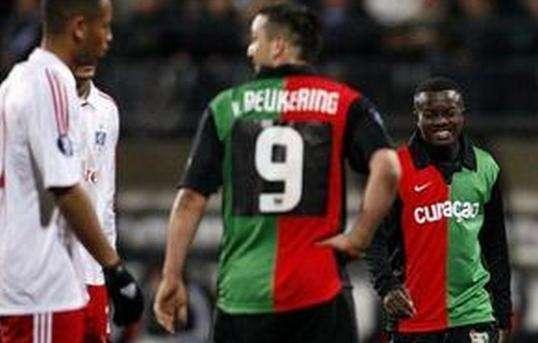 球范围内的 球范围内的