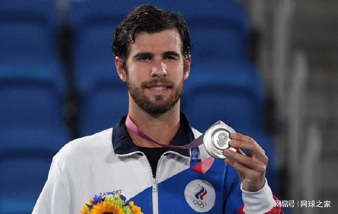 和业内人士 和业内人士