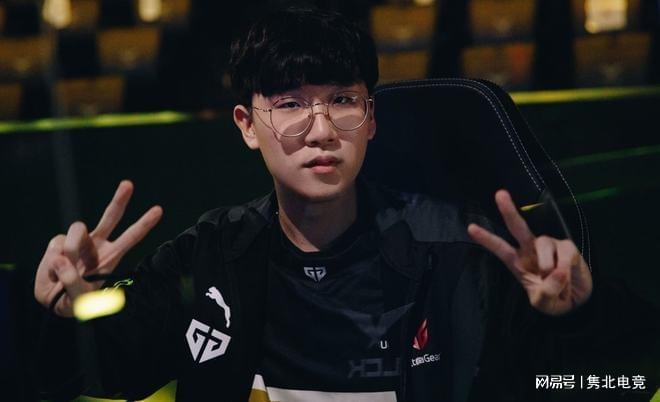 从球队的整 从球队的整